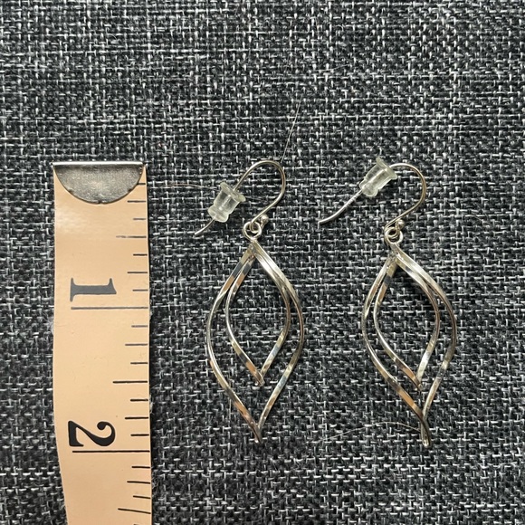 Sterling silver drop earrings - Picture 3 of 4